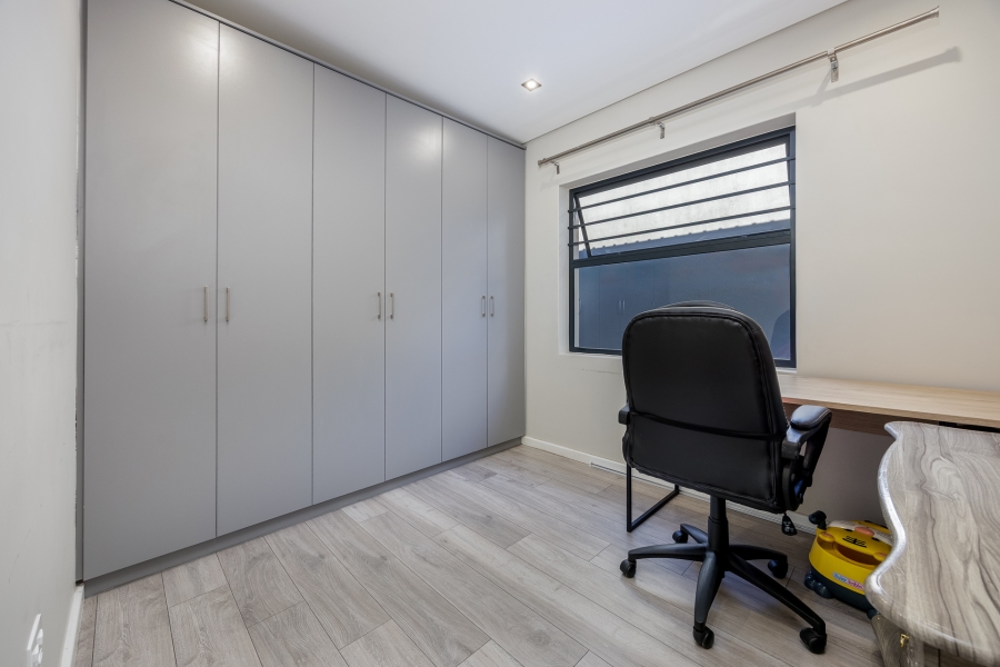 3 Bedroom Property for Sale in Haasendal Western Cape